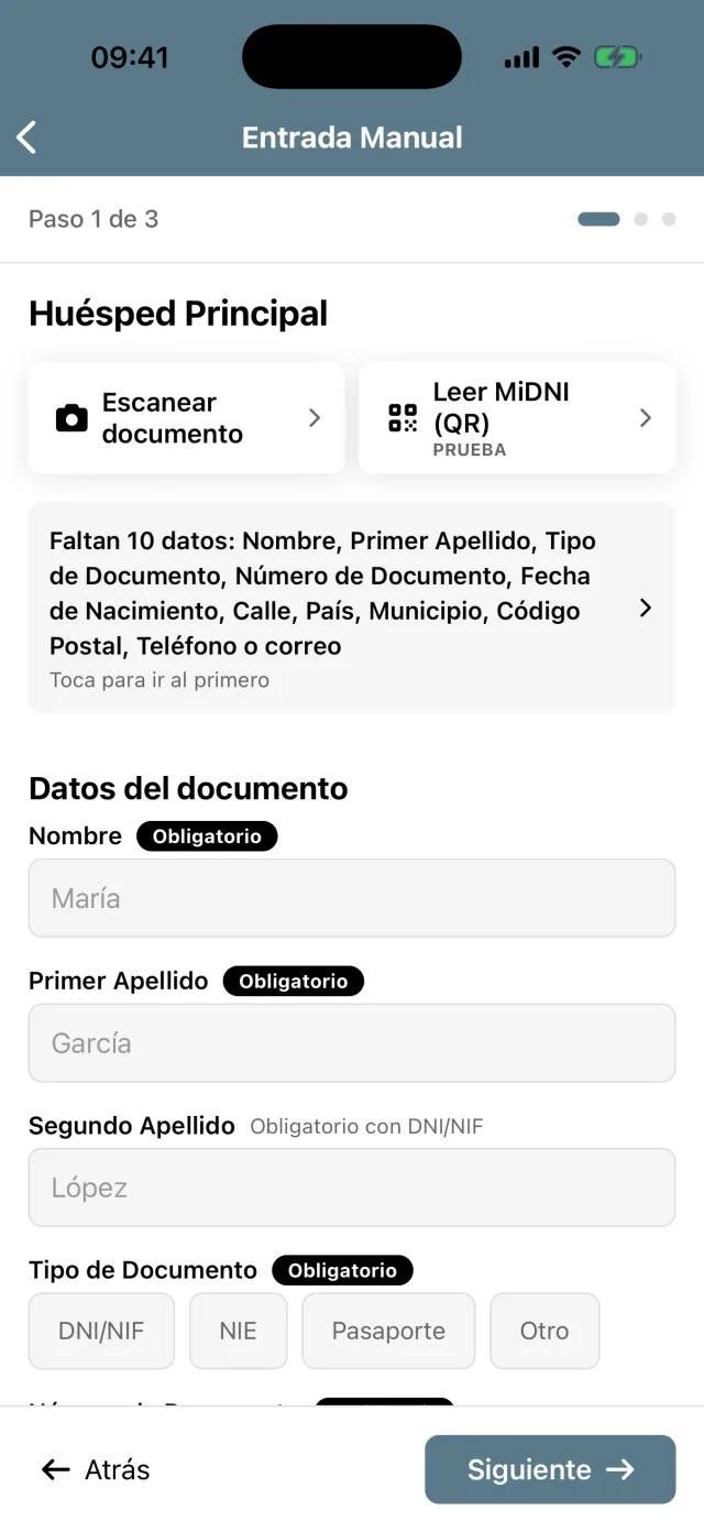 Hospitalero: entrada manual con el botón Escanear documento, con datos de prueba.