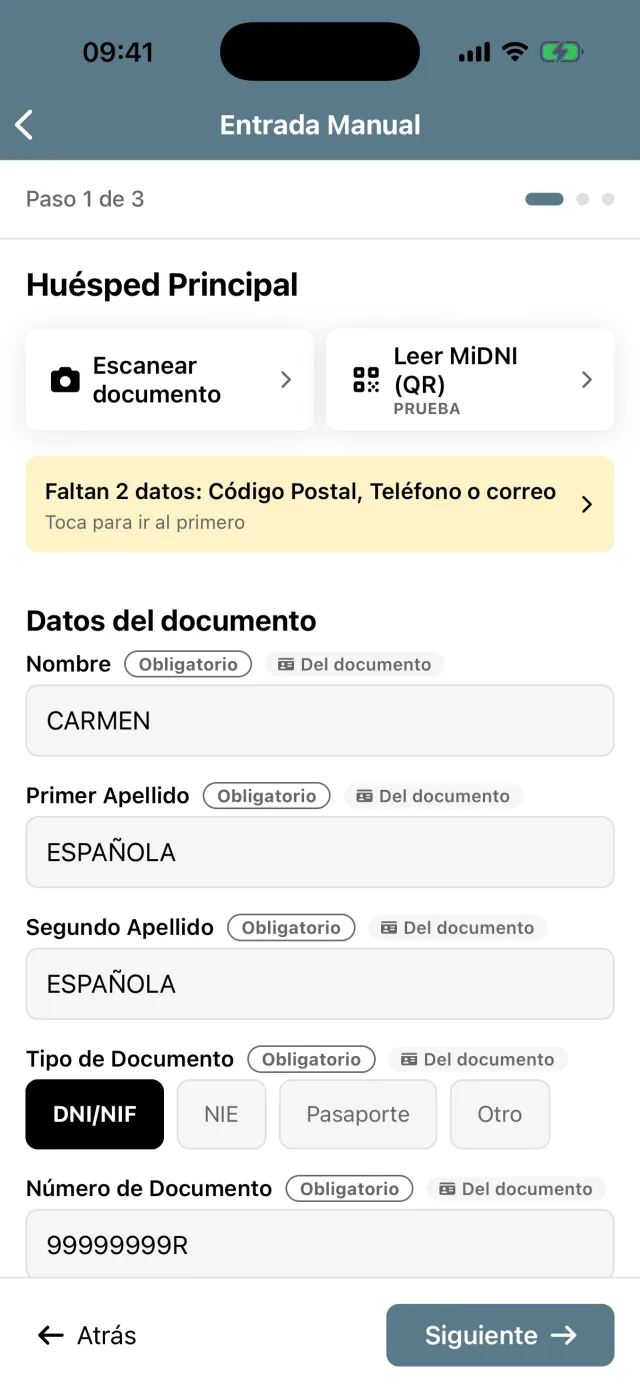 Hospitalero: formulario del huésped relleno con los datos del documento de muestra.