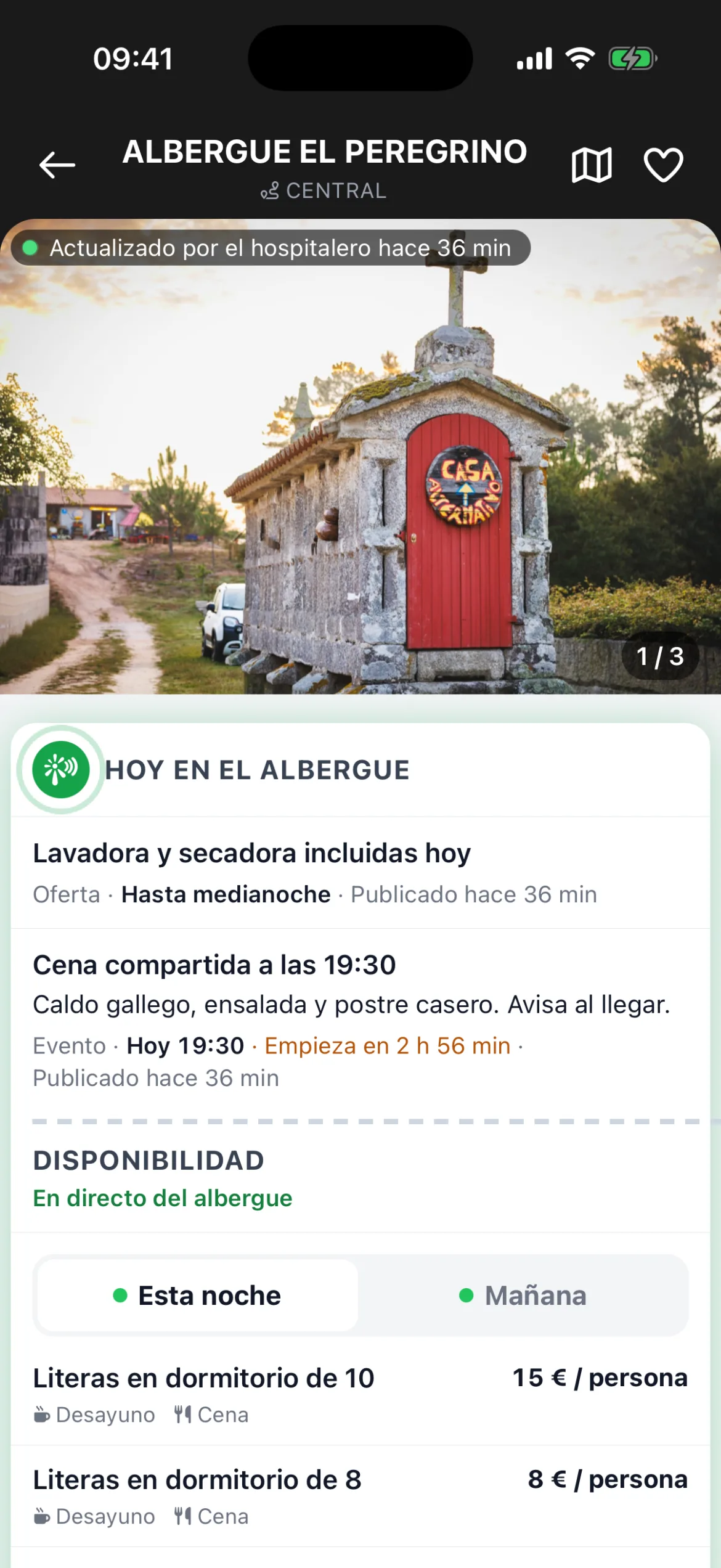 All Caminos, página de un albergue: «Hoy en el albergue» con una oferta y la cena de esta noche y, debajo, las camas disponibles esta noche y mañana. Datos de prueba.
